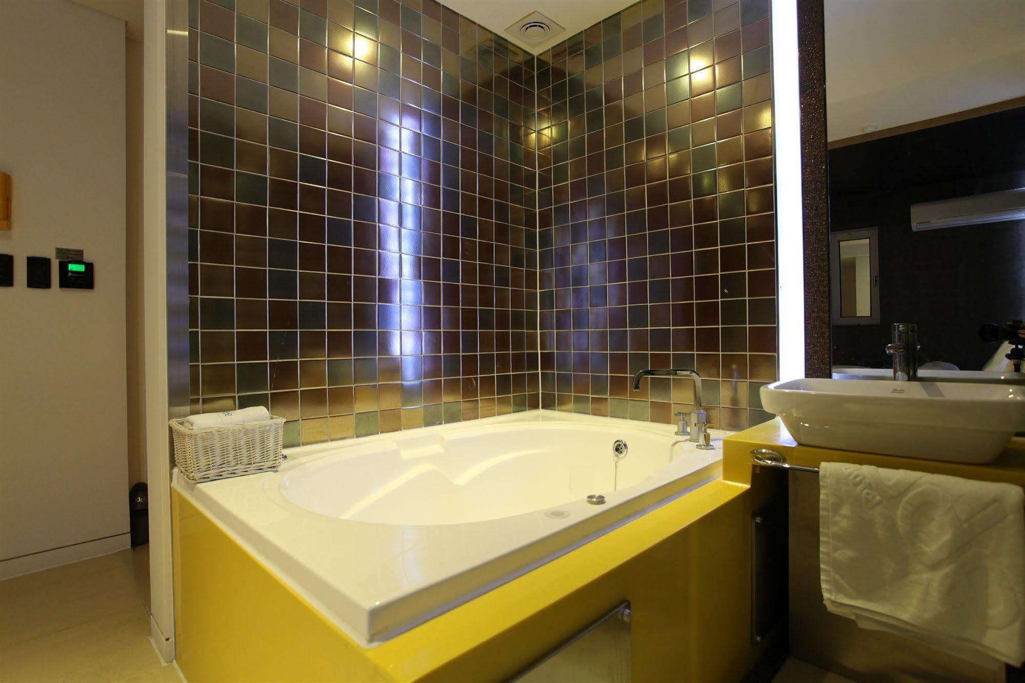 Hotel Jade Seul Zewnętrze zdjęcie